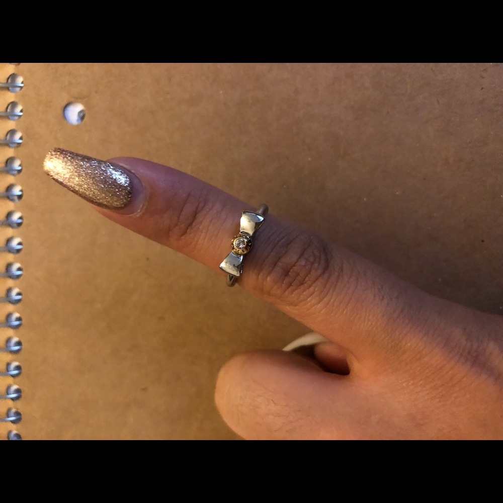 Henri Bendel Ring